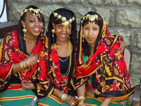 (Afar--Djibouti/Eritrea/ & Ethiopia) | African beauty, African fashion ...