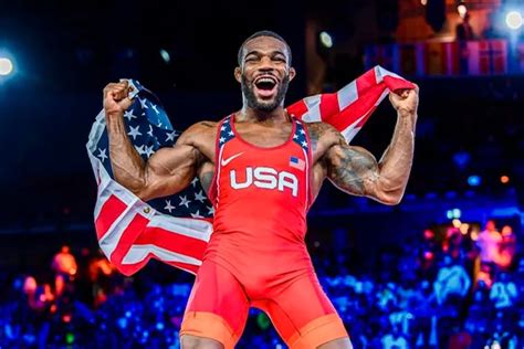 Jordan Burroughs aims to be alone on top of American wrestling pantheon