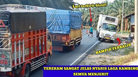 Terekam Sangat Jelas Truck Rela Mrngalah Sampai Nyaris Terbalik Demi