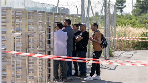 9 Appear In Greek Court Over Deadly Migrant Shipwreck Ctv News