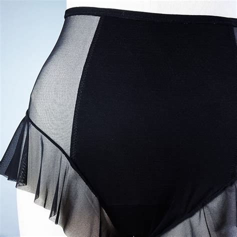 Lingerie Fabrics Explained - La Lutte Lingerie