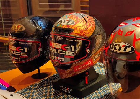 Helm Kyt Kx Race Gp Diluncurkan Diuji Coba Pembalap Motogp Enea