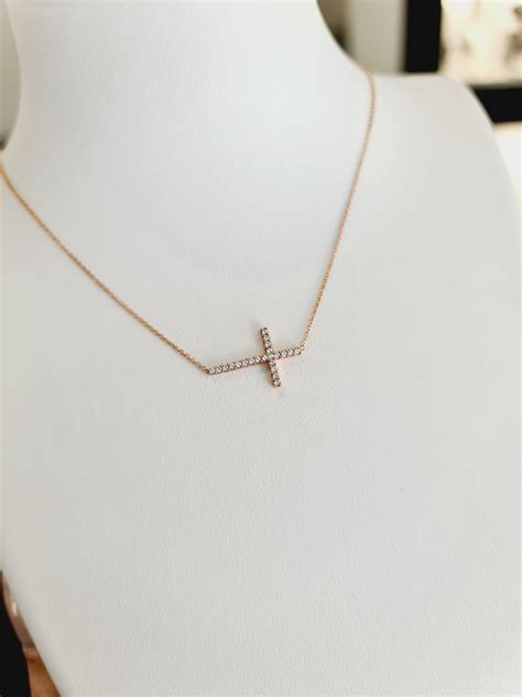 Rose Gold Cross Necklace – Fili Hyde Park Adelaide