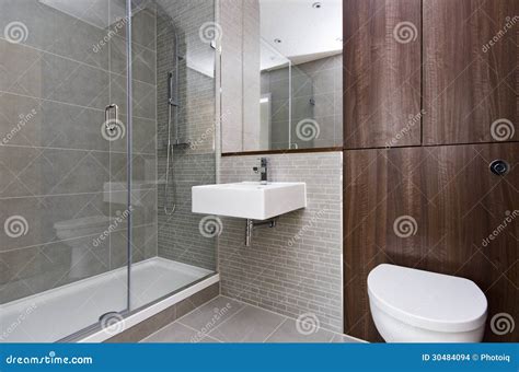 Modern Three Piece Bathroom Suite Stock Photo - Image of relax, head ...