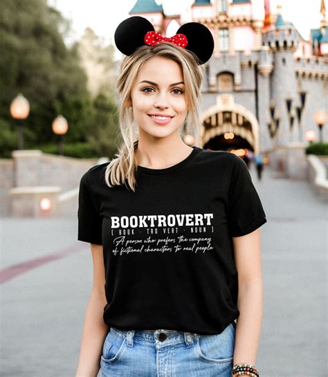 Booktrovert Sweatshirt Bookish Girl Shirt Book Lover Hoodie For Women Cozy Season Sweater