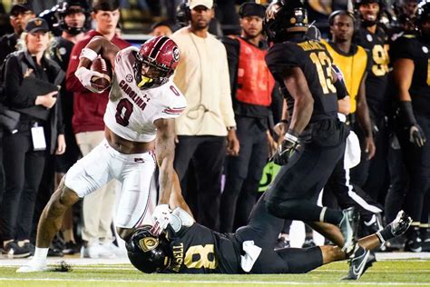 South Carolina's Jaheim Bell "Embracing" Running Back Role - Sports ...