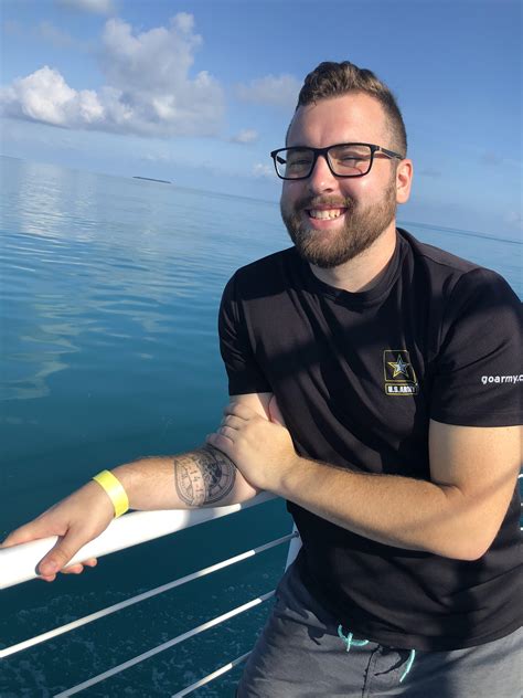 New to OnlyFans come and show your support new solo content coming soon