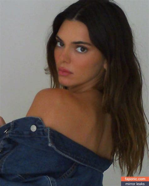 Kendall Jenner Aka KendallJenner Nude Leaks OnlyFans Photo 1312 Faponic