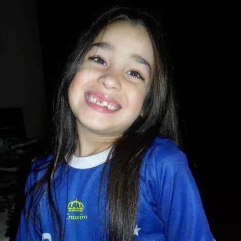 Foto Da Emilly Vick Criança