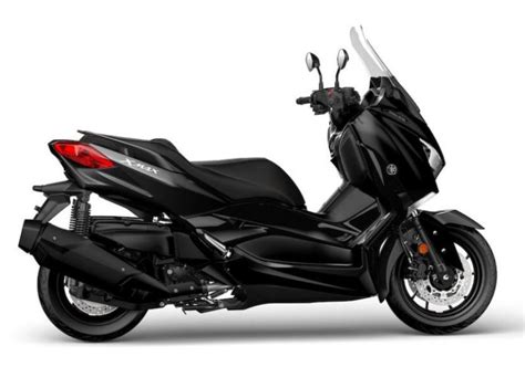 Yamaha Xmax Iron Max Cc Scooter Price Specifications Videos