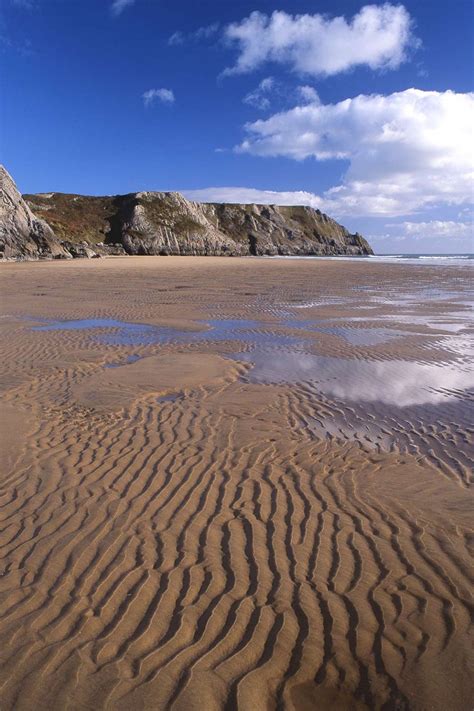 Three Cliffs Bay Gower: All You Need To Know Before You Go