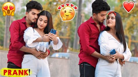 Romantic 😘prank On Ritika🥰 Gone Wrong 💔😭 On Public Prank Youtube