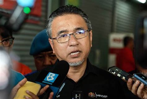 MINDEF Siap Siaga Jaga Kedaulatan Perairan Negara Adly Astro Awani