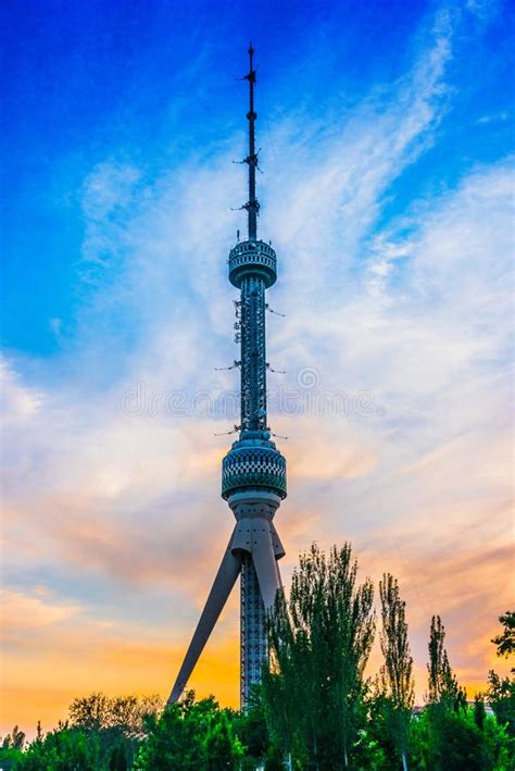 Torre Da Televis O De Tashkent Usbequist O Imagem De Stock Imagem De