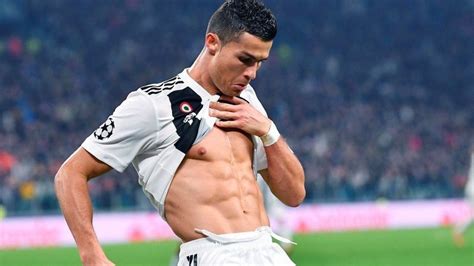 La Dieta De Ronaldo Cómo Se Mantiene En Forma