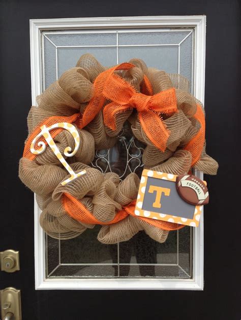 It S Football Time In Tennessee So I Must Decorate Crafts Burlap