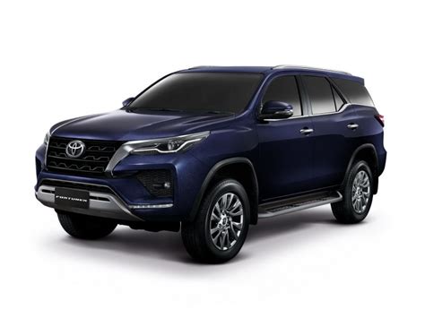 2021 Toyota Fortuner Hilux S 7 Seater Suv Sibling Gets A Facelift Too Carscoops