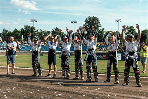 U Lowcy Znowu Gromi Kibice Skandowali Nowy Stadion Dla Lublina