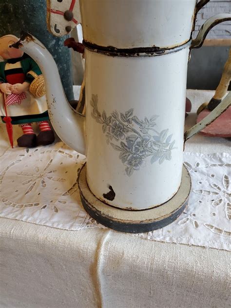 Ancienne Cafetiere En Tole Emaillee Decor Grisaille Cuisine Vintage