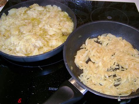 Tortilla De Patatas Con Cebolla Caramelizada Cocinicas