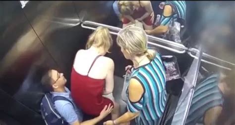 Parto inusitado mulher dá a luz dentro de elevador Massa News