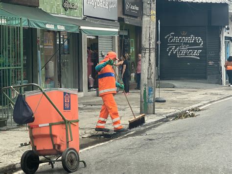 Comlurb Prepara Esquema De Limpeza Para Carnaval Super R Dio Tupi