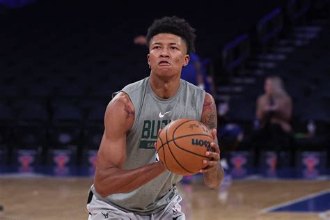 4 Young Players The Bucks Should Develop 2 To Give Up On