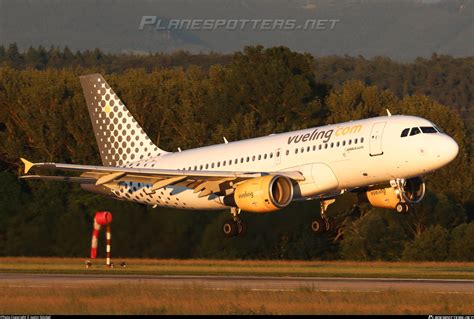 Ec Mir Vueling Airbus A Photo By Justin St Ckel Id