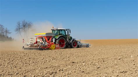 Pottinger Macchinari Agricoli Interconnessi Grazie Al Sistema Digitale