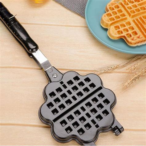 Household Non Stick Waffle Maker Baking Press Plate Pastry Bread Waffle