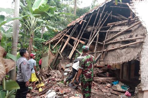 Daftar Wilayah Di Jawa Barat Yang Terdampak Gempa Garut Ratusan Rumah