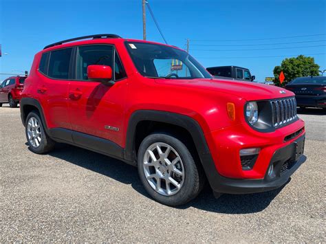 New 2019 Jeep Renegade Latitude Front Wheel Drive Sport Utility