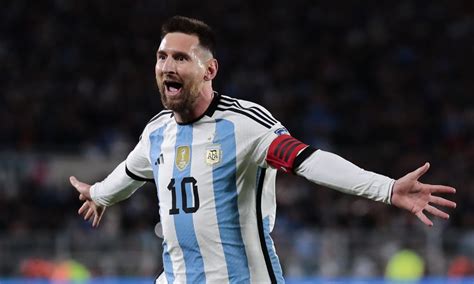 WATCH: Messi Scores Sensational Free Kick As Argentina Sink Ecuador ...