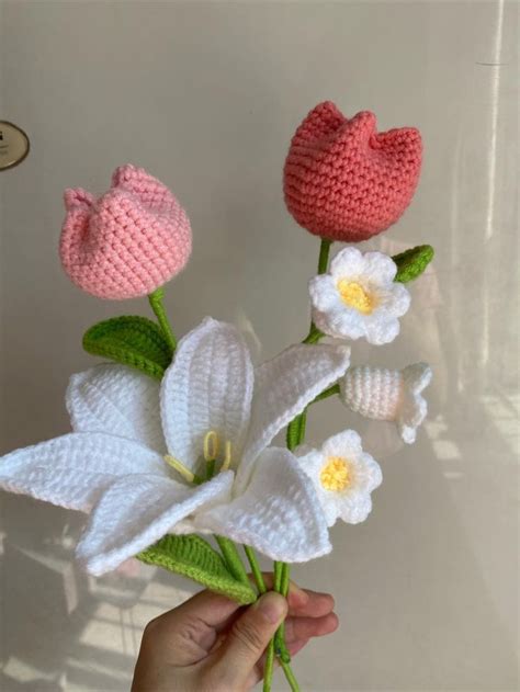 Pretty Crochet Lily Flower Bouquet For Girl Gift For Sale Eenvoudig