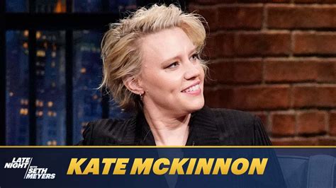 Kate Mckinnon On Making Her Snl Hosting Debut And Living In A Snake