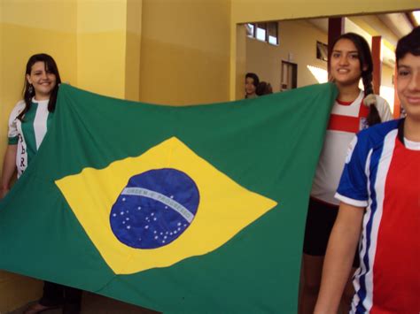 ESCOLA ESTADUAL PEDRO GARDÉS