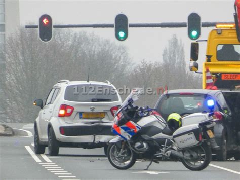 Autos Botsen Op De Zuiderval In Enschede 112enschedenl