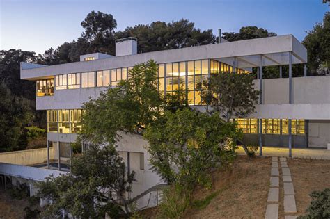 Richard Neutra’s Lovell House in Los Feliz seeks a new owner