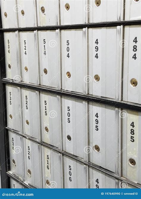 How to rent a post office with po boxes for your business 3