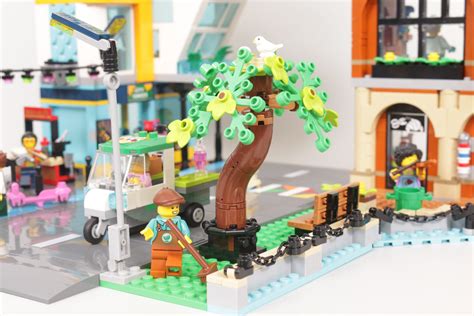 Lego City 60380 Downtown Review And Full Gallery