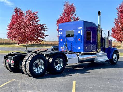 Used 2016 Kenworth W900l Icon 900 Sleeper 44 Built Cummins Isx