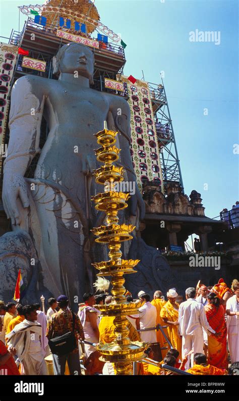 Statue of Bahubali ; Mahamastakabhisheka festival ; Shravanbelagola ...