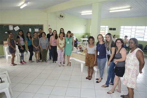 FUMAS promove curso de salgados para moradores do Parque Centenário