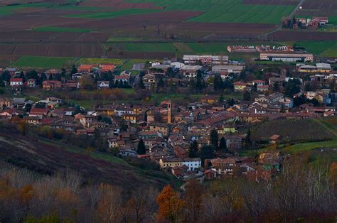 In Oltrep Pavese Nasce Sentieri Uniti Km Di Percorsi Ciclopedonali