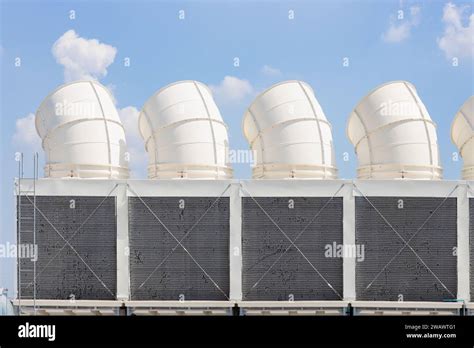 Hvac Air Chillers On Roof Top Units Large Water Air Cooling Tower For Industry Air Conditioner