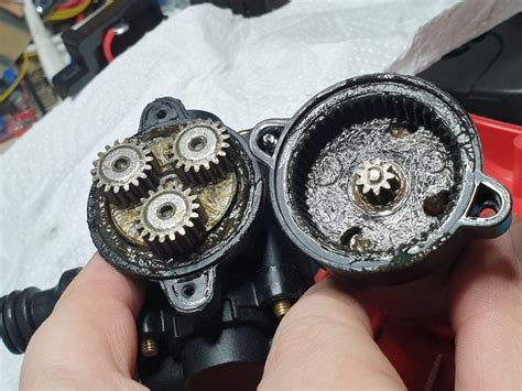 Аккумуляторная мойка высокого давления Woyofada