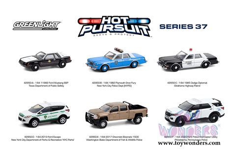 Greenlight Hot Pursuit Series 37 Assortment 42950 48 1 64 Scale