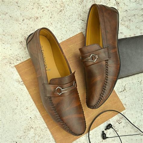 9 Best Stylish Loafer Shoes For Kurta Pajama In 2023