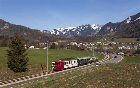 Bde Der Tpf Zwischen La Tour De Tr Me Parqueterie Und Les Marches