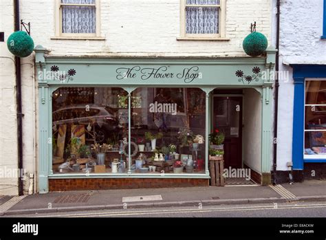 High Street Shops Bruton Hi Res Stock Photography And Images Alamy